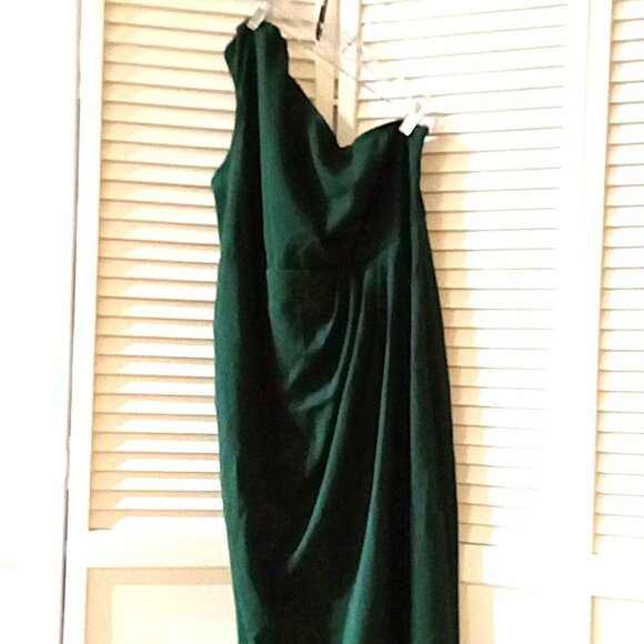 Plus Size NWT One Shoulder Dress Size 18-20 - Picture 2 of 5